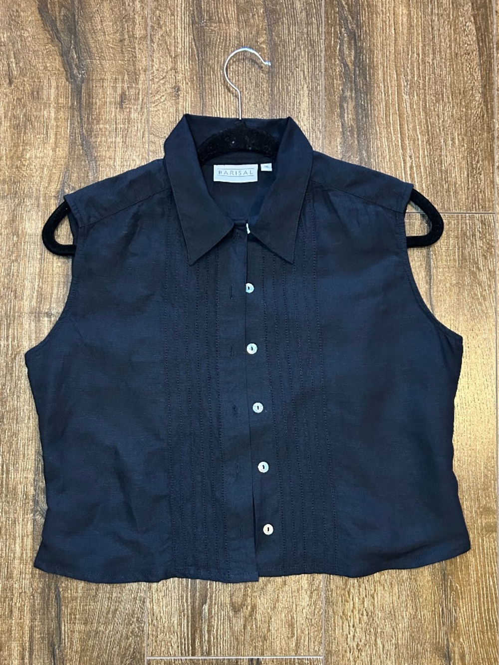 Linen top size 36